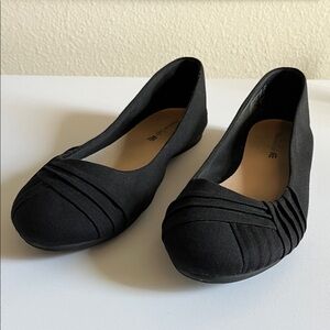 American Eagle Black Women's Flats